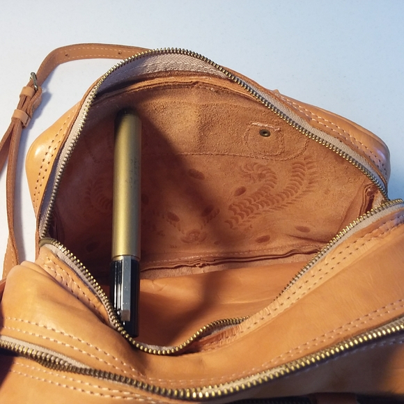 Forgotten West Leather Tooled Handbag - Picture 8 of 14